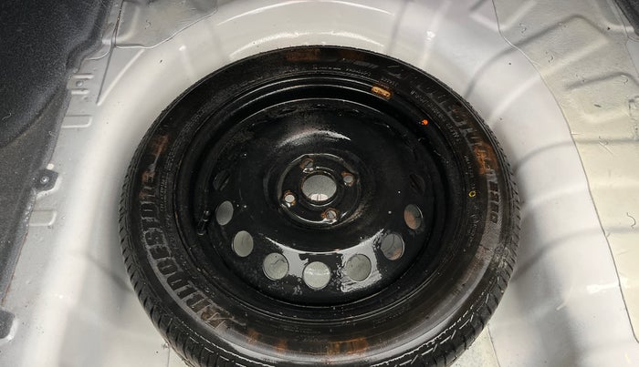 2016 Hyundai Verna 1.6 VTVT SX, Petrol, Manual, 99,271 km, Spare Tyre