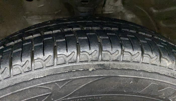 2016 Maruti Wagon R 1.0 VXI, Petrol, Manual, 59,832 km, Left Front Tyre Tread