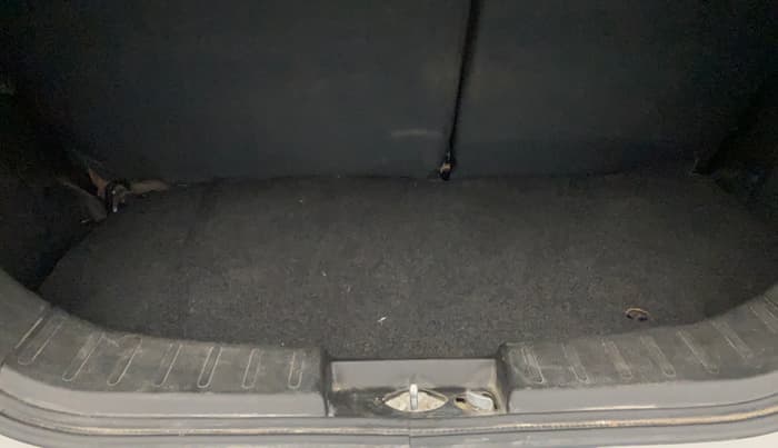 2016 Maruti Wagon R 1.0 VXI, Petrol, Manual, 59,832 km, Boot Inside