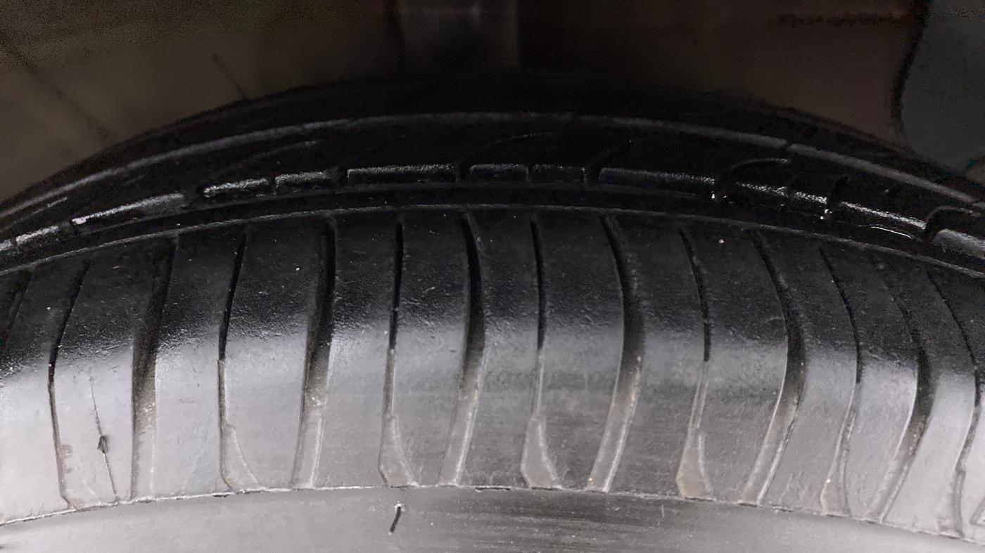 2019 Hyundai NEW SANTRO 1.1 SPORTS AMT, Petrol, Automatic, 90,122 km, Right Front Tyre Tread