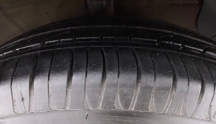 2019 Hyundai NEW SANTRO 1.1 SPORTS AMT, Petrol, Automatic, 90,122 km, Right Front Tyre Tread