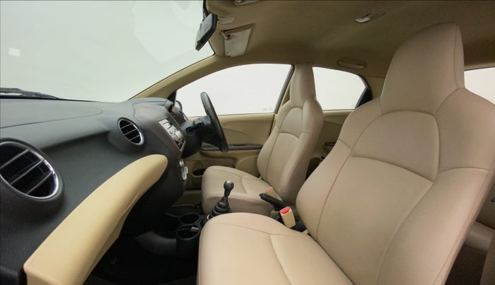 2013 Honda Brio S MT, Petrol, Manual, 31,104 km, Right Side Front Door Cabin