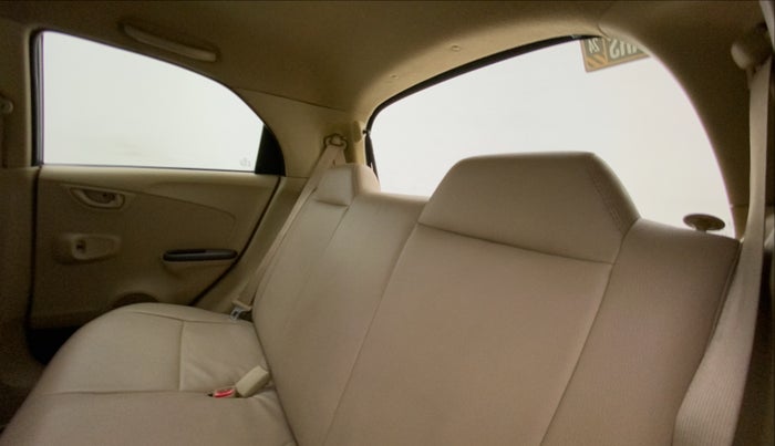 2013 Honda Brio S MT, Petrol, Manual, 31,104 km, Right Side Rear Door Cabin