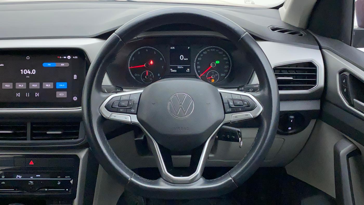 2022 Volkswagen TAIGUN HIGHLINE 1.0 TSI AT, Petrol, Automatic, 14,742 km, Steering Wheel Close Up