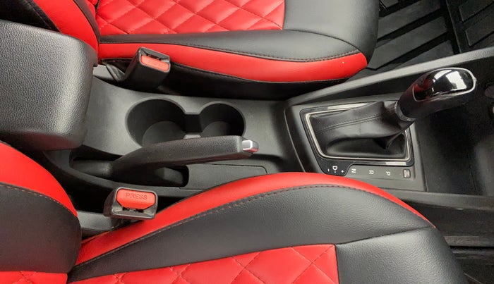 2019 Hyundai Elite i20 ASTA (O) CVT, Petrol, Automatic, 33,108 km, Gear Lever