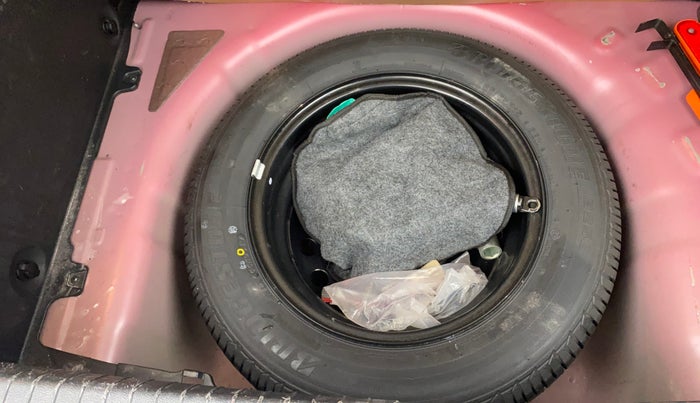 2019 Hyundai Elite i20 ASTA (O) CVT, Petrol, Automatic, 33,108 km, Spare Tyre