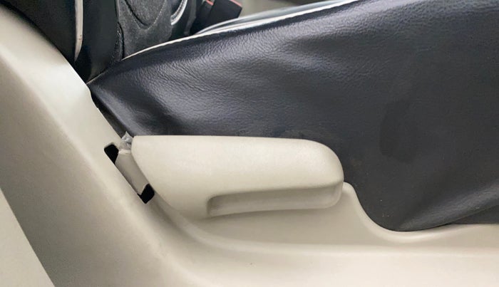 2017 Maruti Celerio ZXI, Petrol, Manual, 45,758 km, Driver Side Adjustment Panel