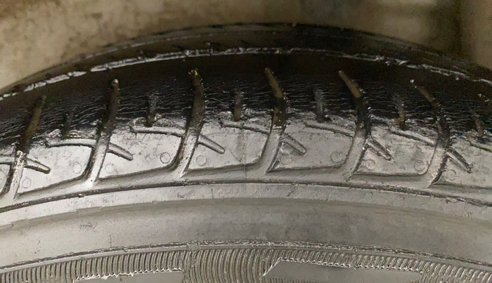 2017 Maruti Celerio ZXI, Petrol, Manual, 45,758 km, Left Rear Tyre Tread