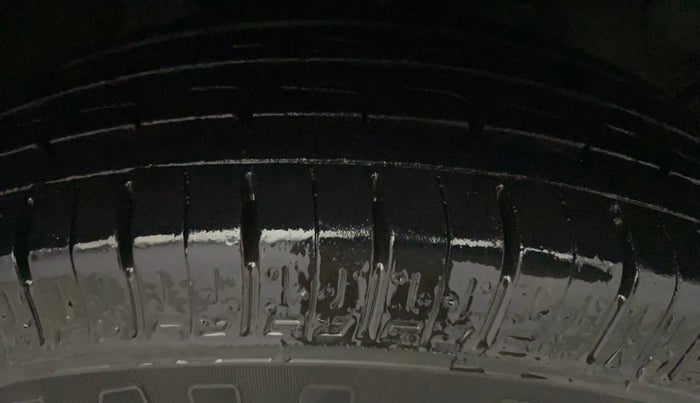 2019 Hyundai NEW SANTRO MAGNA AMT, Petrol, Automatic, 29,392 km, Right Front Tyre Tread