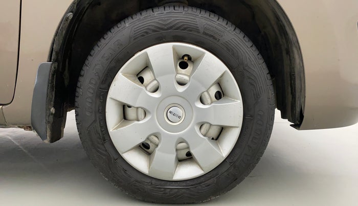 2016 Maruti Wagon R 1.0 LXI CNG, CNG, Manual, 68,605 km, Right Front Wheel