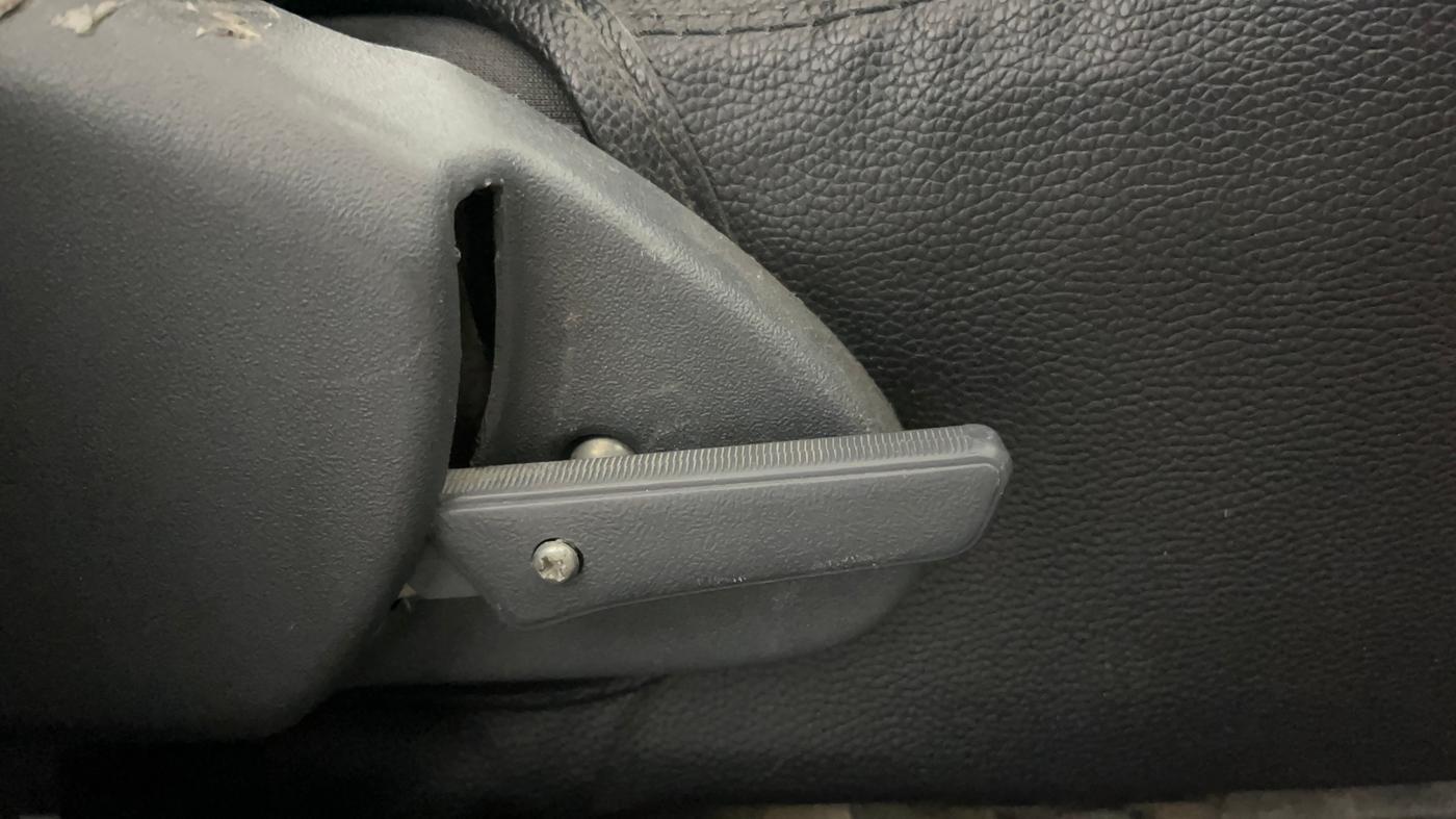 2018 Maruti Alto 800 LXI, Petrol, Manual, 81,800 km, Driver Side Adjustment Panel