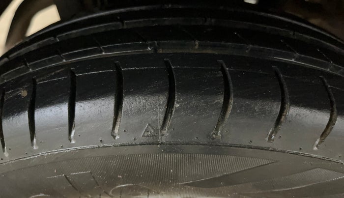 2018 Maruti Alto 800 LXI, Petrol, Manual, 81,800 km, Right Rear Tyre Tread