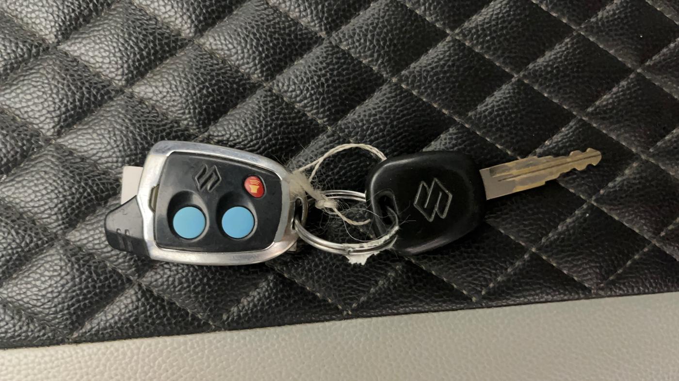 2018 Maruti Alto 800 LXI, Petrol, Manual, 81,800 km, Key Close Up