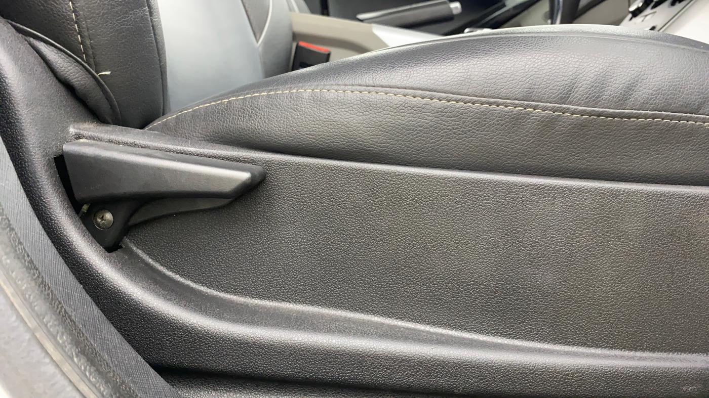 2019 Tata NEXON XMA PETROL, Petrol, Automatic, 43,438 km, Driver Side Adjustment Panel