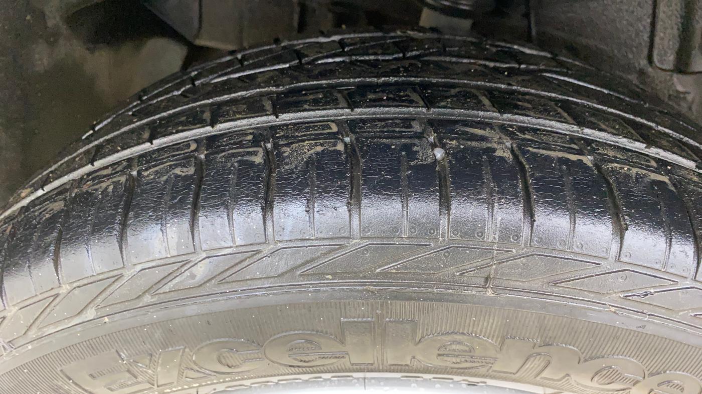 2019 Tata NEXON XMA PETROL, Petrol, Automatic, 43,438 km, Right Rear Tyre Tread