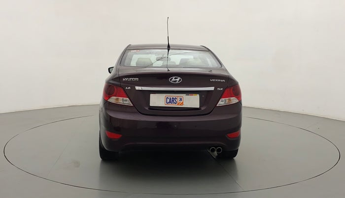 2012 Hyundai Verna FLUIDIC 1.6 VTVT SX, CNG, Manual, 64,399 km, Back/Rear