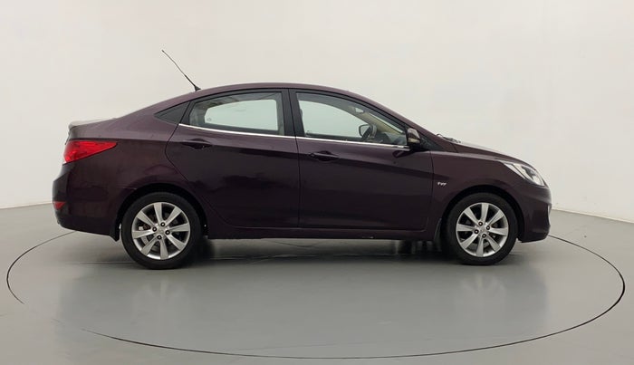 2012 Hyundai Verna FLUIDIC 1.6 VTVT SX, CNG, Manual, 64,399 km, Right Side