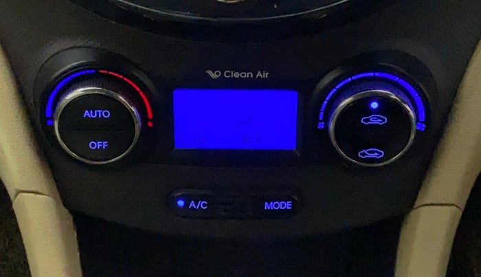 2012 Hyundai Verna FLUIDIC 1.6 VTVT SX, CNG, Manual, 64,399 km, Automatic Climate Control