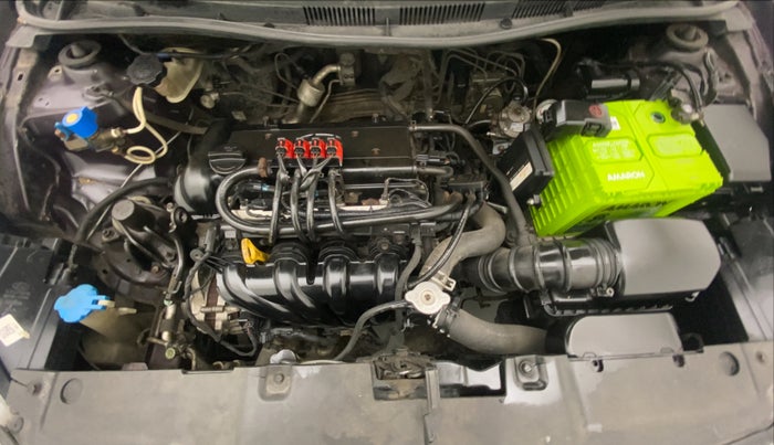 2012 Hyundai Verna FLUIDIC 1.6 VTVT SX, CNG, Manual, 64,399 km, Open Bonet