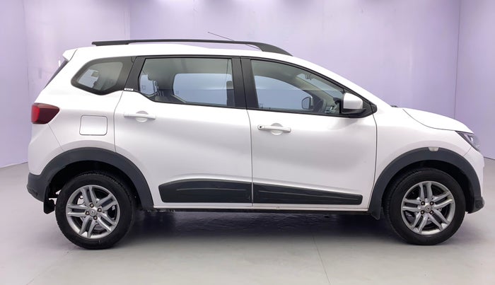 2020 Renault TRIBER RXZ AMT, Petrol, Automatic, 16,735 km, Right Side View