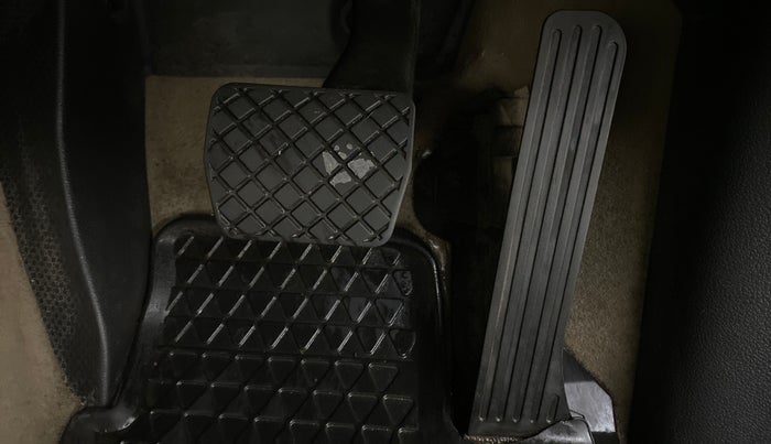 2014 Volkswagen Jetta HIGHLINE TDI AT, Diesel, Automatic, 93,738 km, Pedals