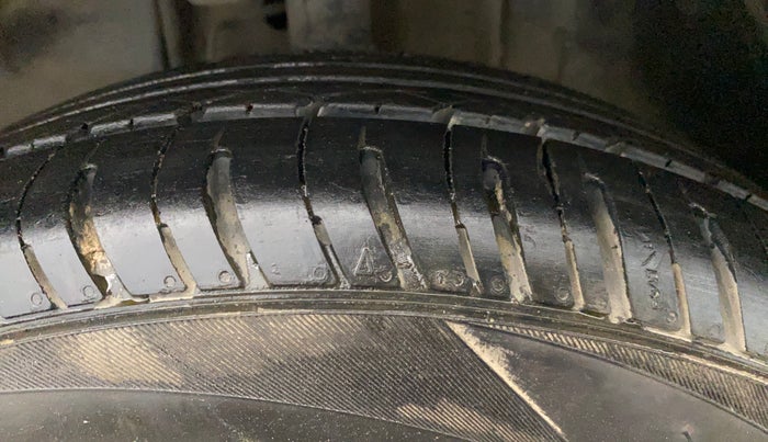 2017 Tata TIGOR XM PETROL, Petrol, Manual, 89,693 km, Left Front Tyre Tread