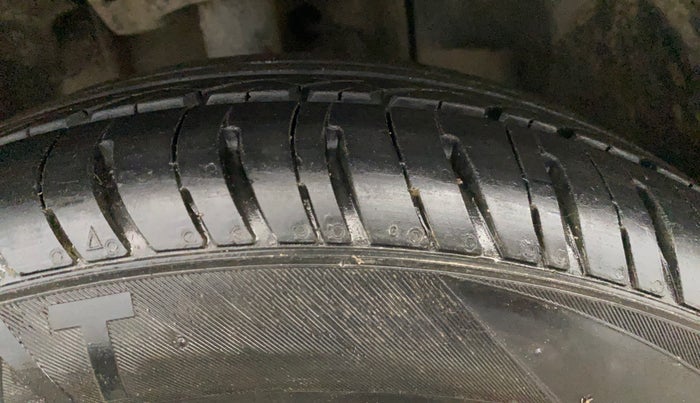 2017 Tata TIGOR XM PETROL, Petrol, Manual, 89,693 km, Right Front Tyre Tread