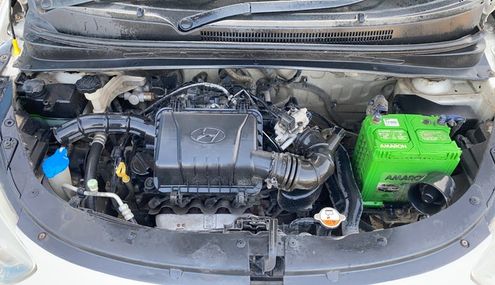 2014 Hyundai i10 MAGNA 1.1, Petrol, Manual, 53,673 km, Engine View