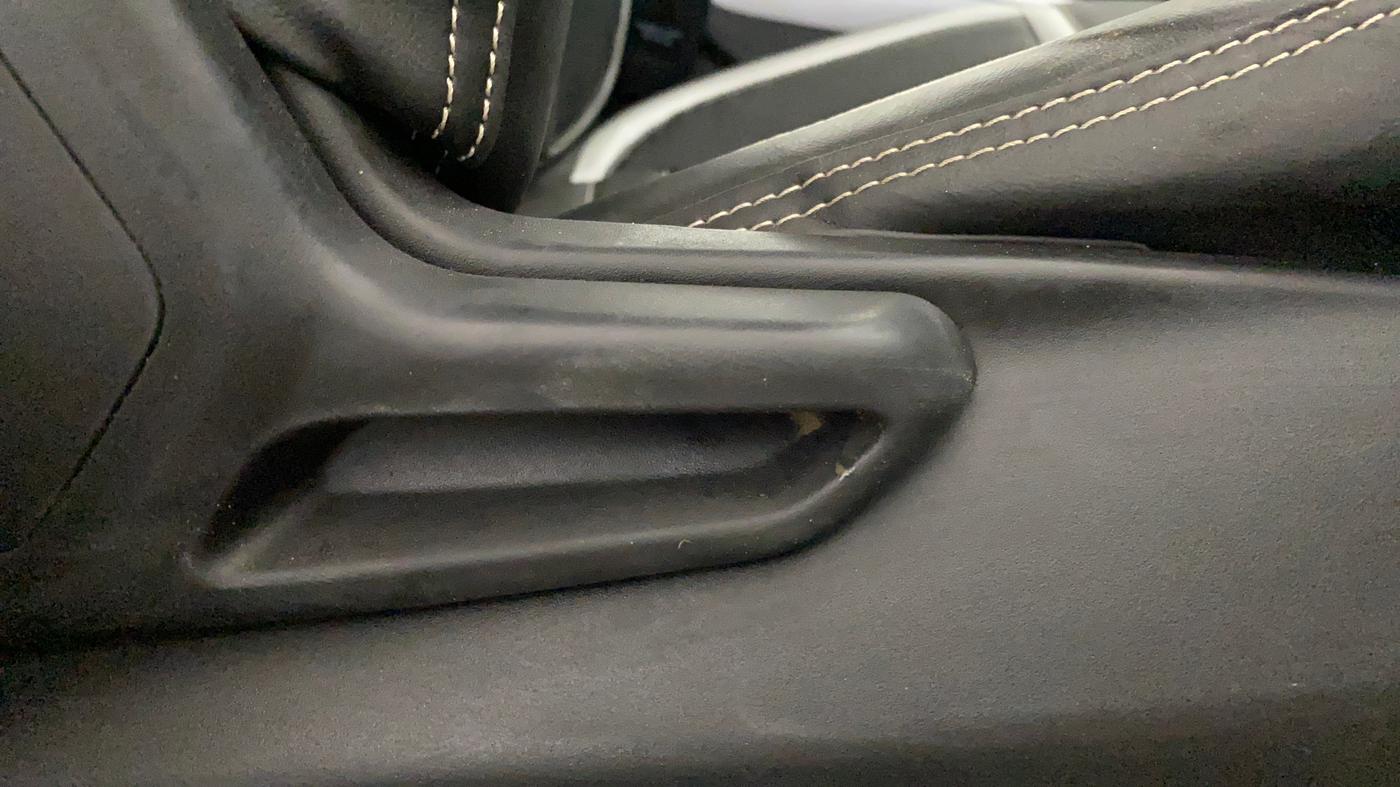 2020 Tata NEXON XM SUNROOF PETROL, Petrol, Manual, 60,788 km, Driver Side Adjustment Panel