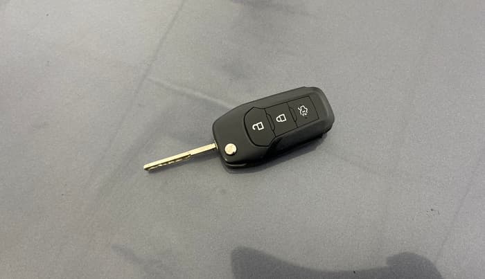 2015 Ford Figo Aspire TREND 1.2 PETROL, Petrol, Manual, 64,576 km, Key Close Up