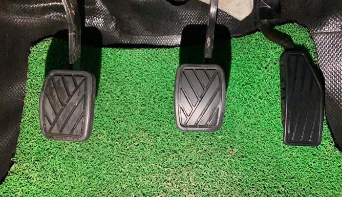 2020 Maruti New Wagon-R LXI CNG (O) 1.0, CNG, Manual, 75,109 km, Pedals