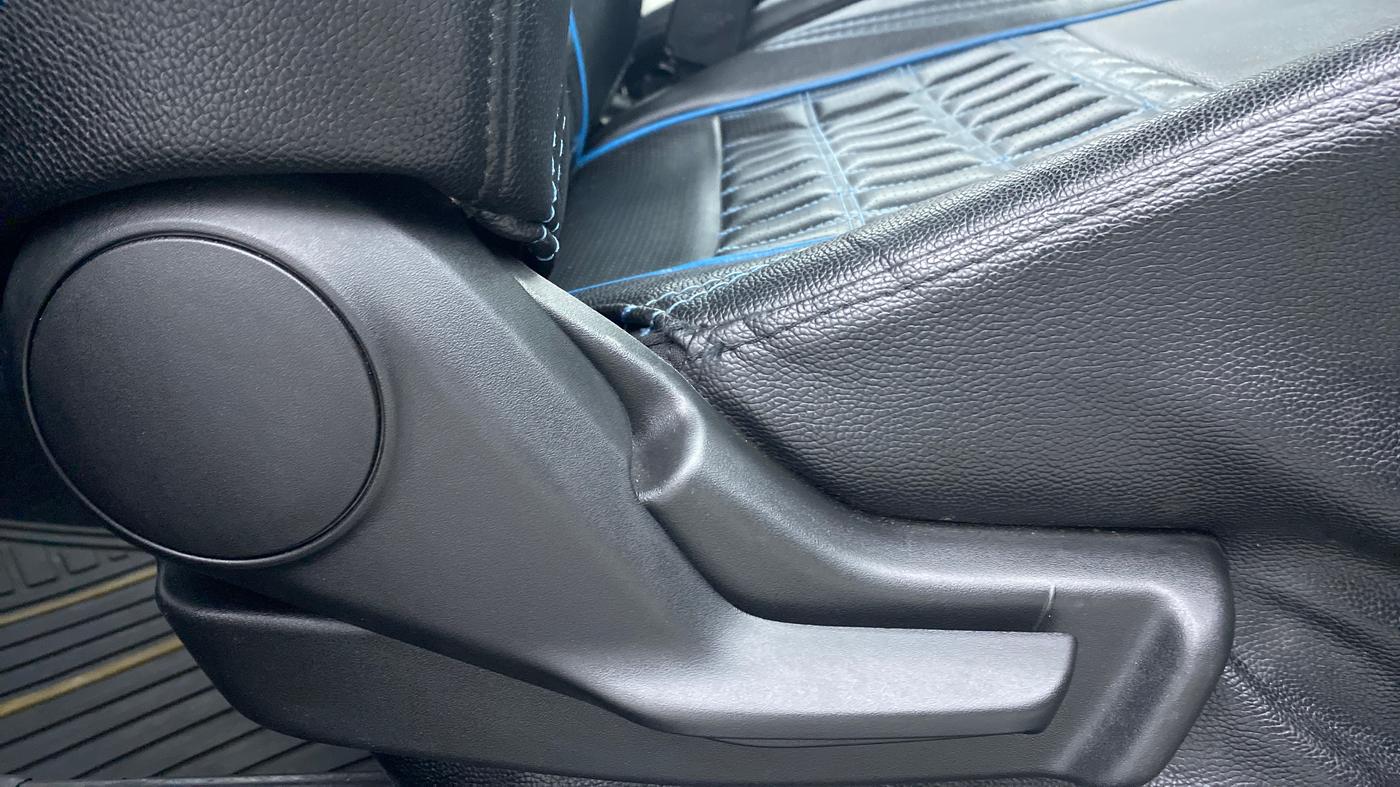 2018 Maruti IGNIS DELTA 1.2 K12, Petrol, Manual, 12,108 km, Driver Side Adjustment Panel