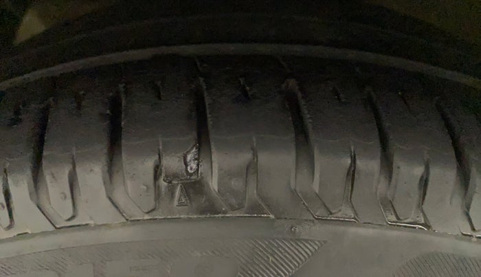 2020 Maruti Dzire ZXI PLUS, Petrol, Manual, 51,537 km, Left Front Tyre Tread