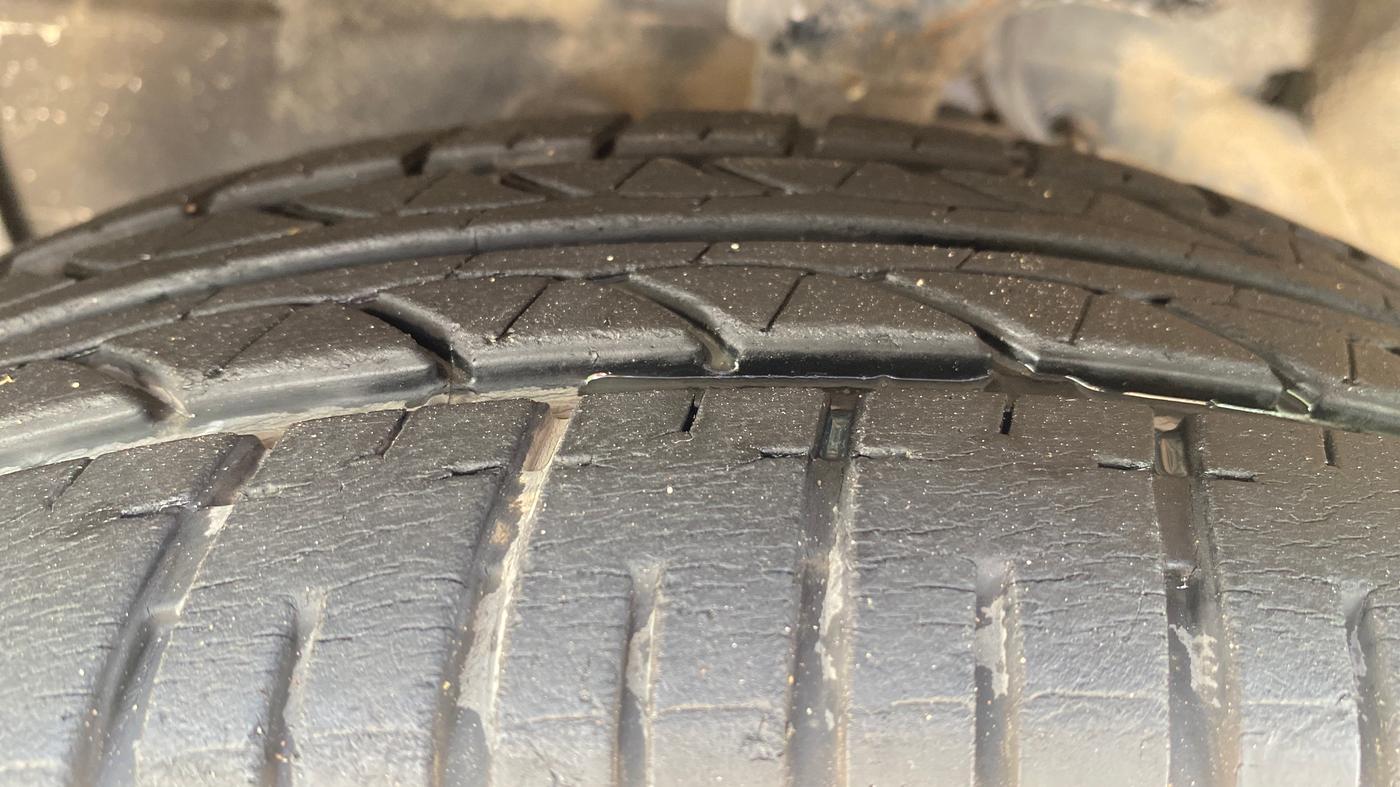 2015 Chevrolet Sail 1.2 LS, Petrol, Manual, 40,662 km, Left Front Tyre Tread