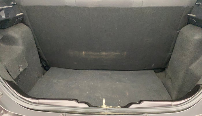 2022 Tata Tiago  XZ Plus (O) , Petrol, Manual, 16,423 km, Boot Inside