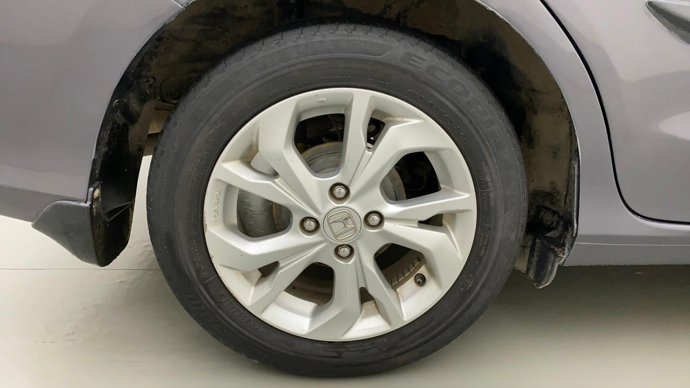 2021 Honda Amaze 1.5L I-DTEC VX CVT, Diesel, Automatic, 49,813 km, Right Rear Wheel