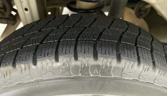 2011 Maruti Zen Estilo LXI, Petrol, Manual, 41,798 km, Right Rear Tyre Tread