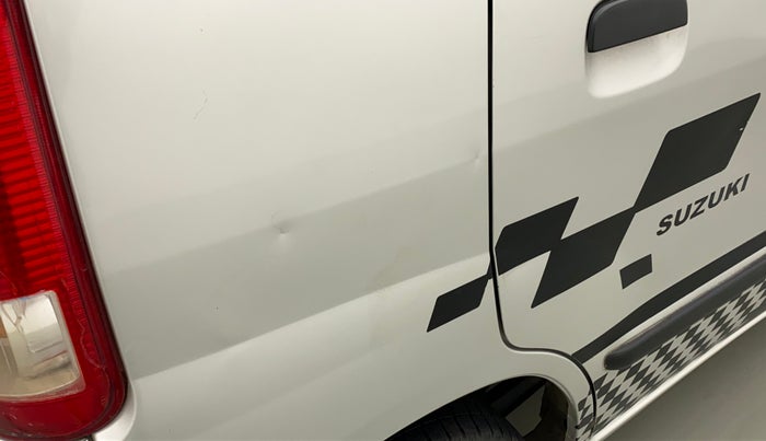 2011 Maruti Zen Estilo LXI, Petrol, Manual, 41,798 km, Right quarter panel - Slightly dented