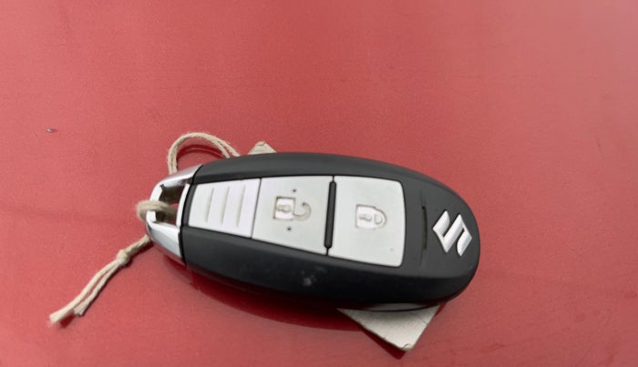 2019 Maruti Vitara Brezza ZDI PLUS DUAL TONE, Diesel, Manual, 24,920 km, Key Close Up