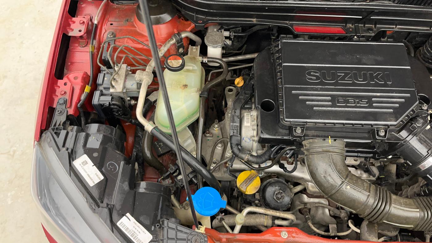 2019 Maruti Vitara Brezza ZDI PLUS DUAL TONE, Diesel, Manual, 24,951 km, Engine View - Right