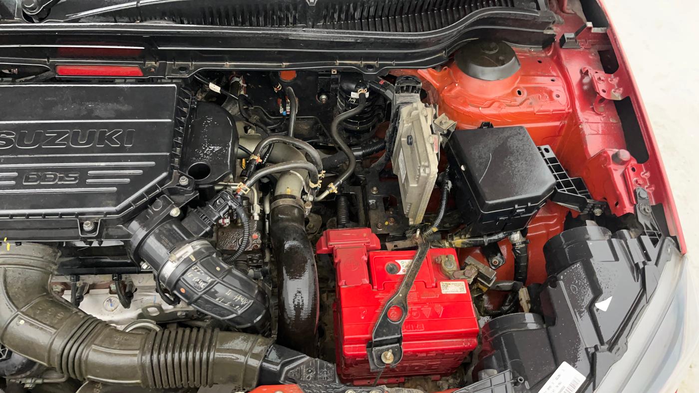 2019 Maruti Vitara Brezza ZDI PLUS DUAL TONE, Diesel, Manual, 24,951 km, Engine View - Left