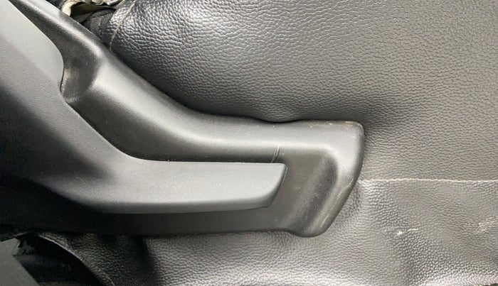 2017 Maruti IGNIS DELTA 1.2, Petrol, Manual, 50,118 km, Driver Side Adjustment Panel