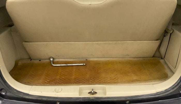 2013 Maruti Ertiga VXI, Petrol, Manual, 57,702 km, Boot Inside