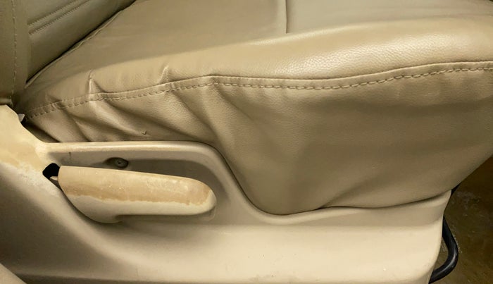 2013 Maruti Ertiga VXI, Petrol, Manual, 57,702 km, Driver Side Adjustment Panel