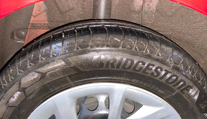 2020 Hyundai Grand i10 MAGNA 1.2 KAPPA VTVT, Petrol, Manual, 79,667 km, Right Rear Tyre Tread