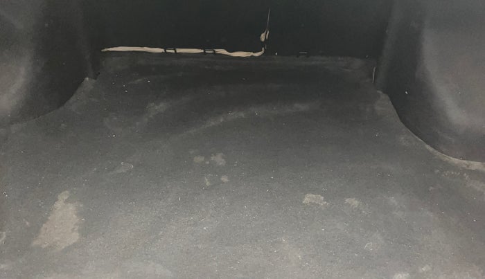 2020 Toyota YARIS G MT, Petrol, Manual, 75,297 km, Boot Inside