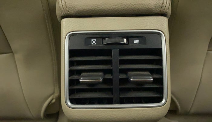 2016 Maruti Ciaz ZXI+, Petrol, Manual, 31,761 km, Rear AC Vents