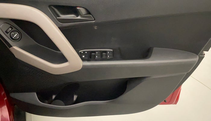 2017 Hyundai Creta E PLUS 1.6 PETROL, Petrol, Manual, 45,147 km, Driver Side Door Panels Control