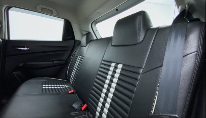 2018 Maruti Swift VXI D, Petrol, Manual, 38,328 km, Right Side Rear Door Cabin