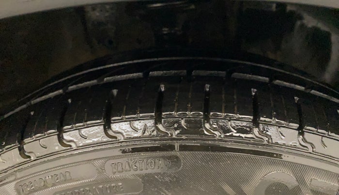 2022 Maruti New Wagon-R ZXI 1.2, Petrol, Manual, 64,273 km, Right Front Tyre Tread